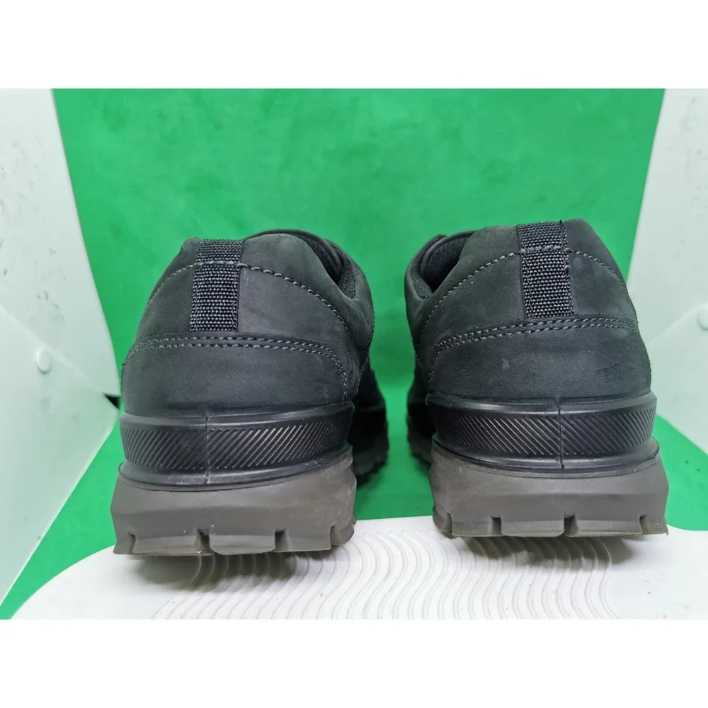 Ecco Hydromax Rugged Track Waterproof Low Shoes Black Leather Mens Siz 42 /8-8.5